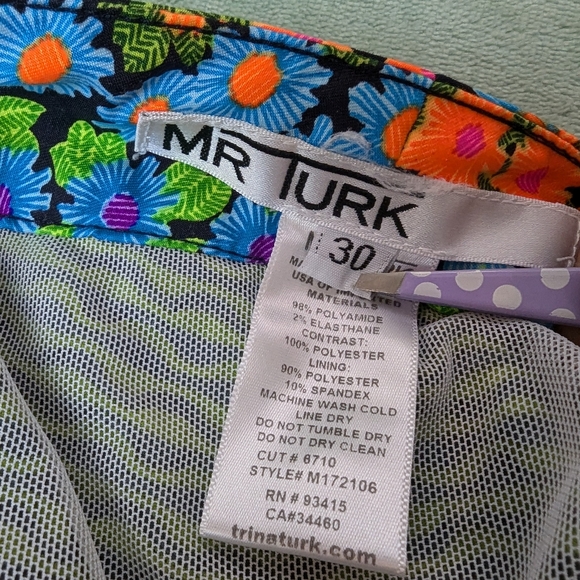 Mr Turk Kent Swim Trunks Floral & Green Mens 30 - Picture 2 of 7
